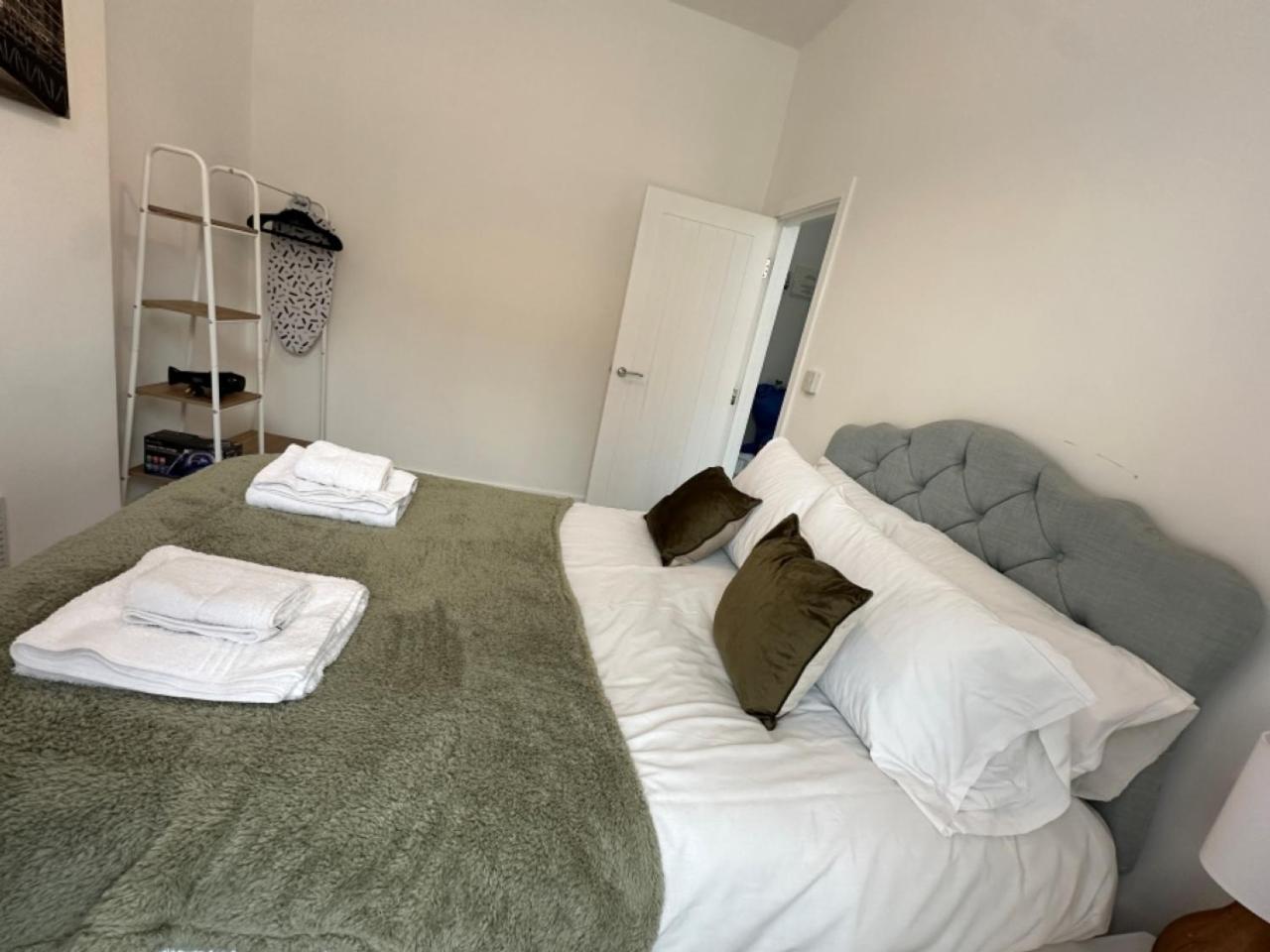 Studio Flat 2A Central Colwyn Bay Ngoại thất bức ảnh
