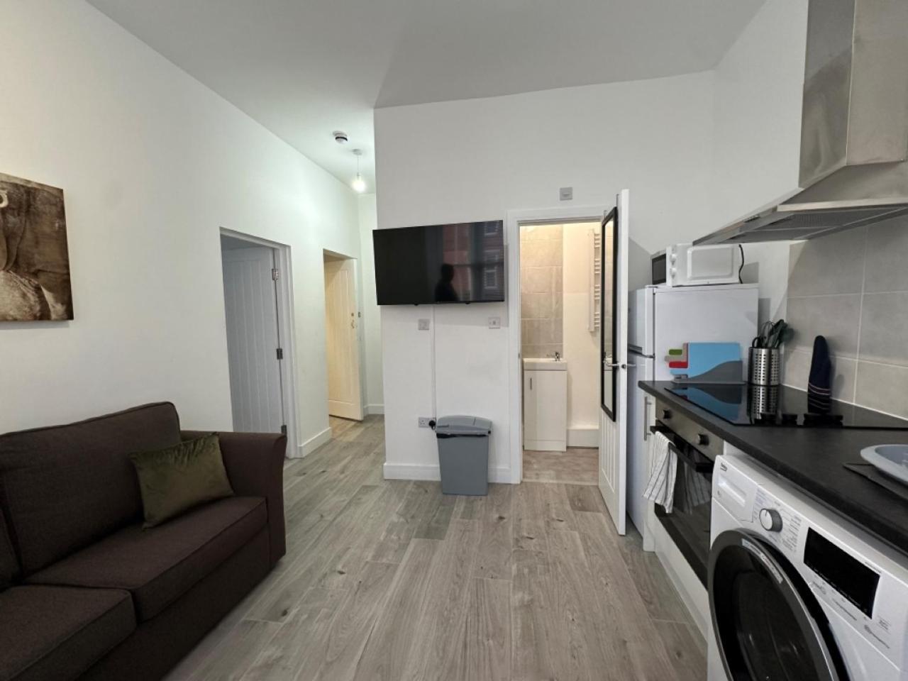 Studio Flat 2A Central Colwyn Bay Ngoại thất bức ảnh
